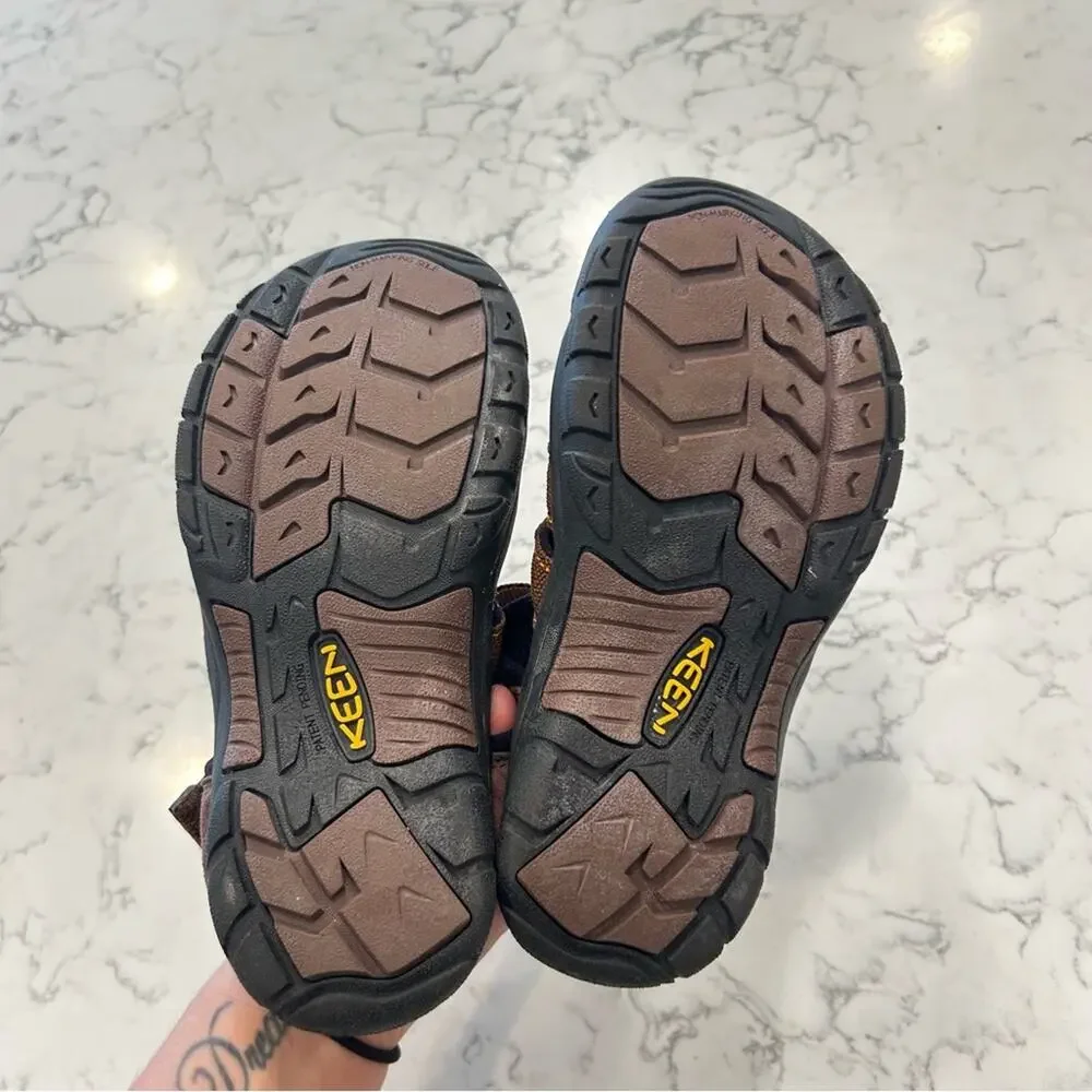Keen brown youth